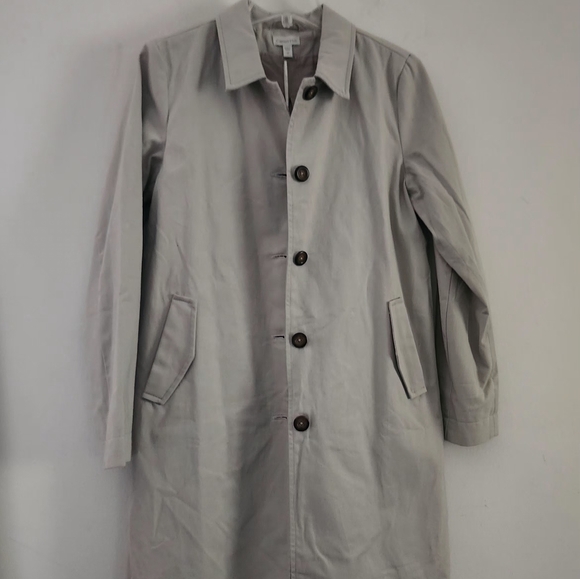 Garnet Hill 100% Organic Cotton Tailored Trench Coat Size: 6 Color: Khaki - Picture 2 of 10